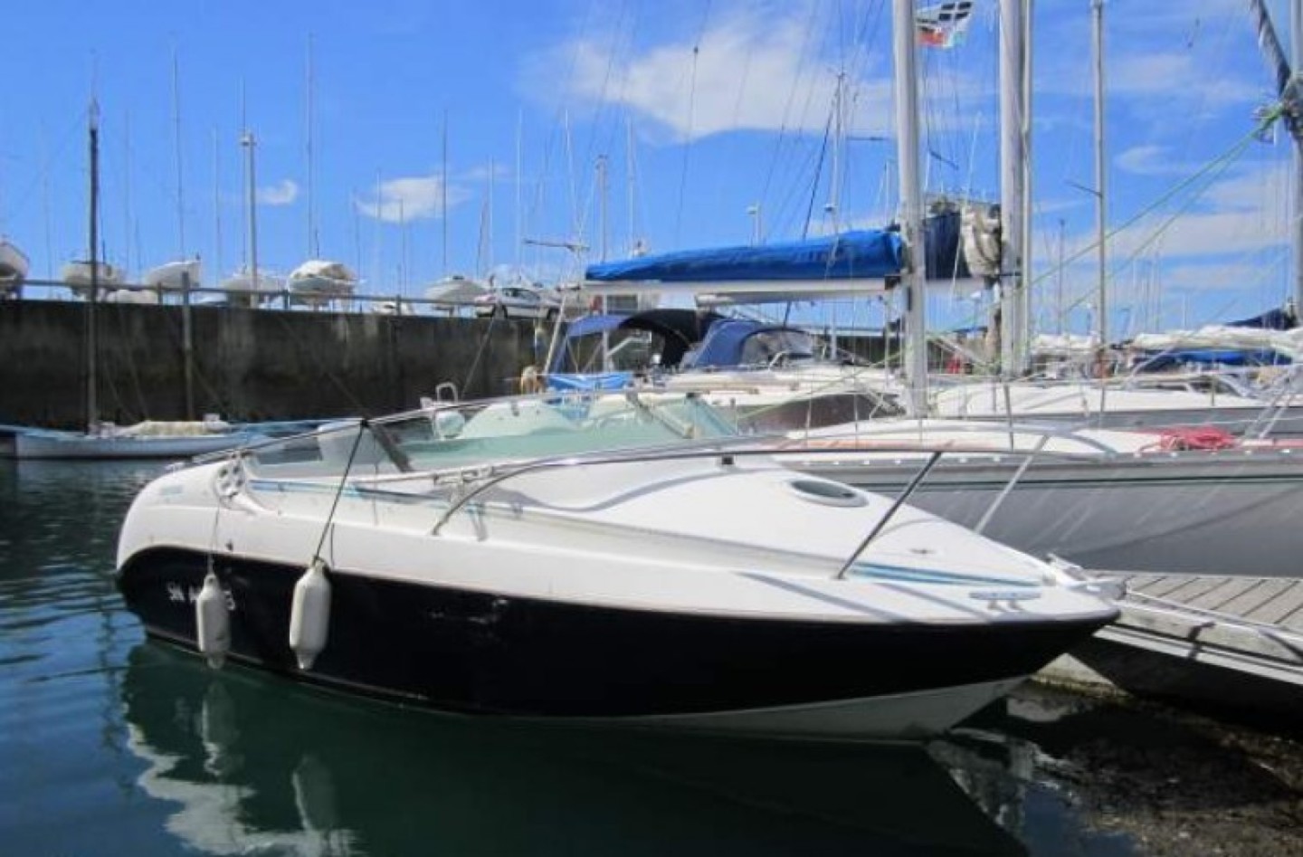 Beneteau 5