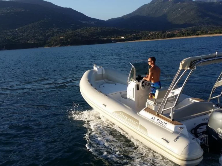 Bareboat Rental RIB Capelli with a boat licence