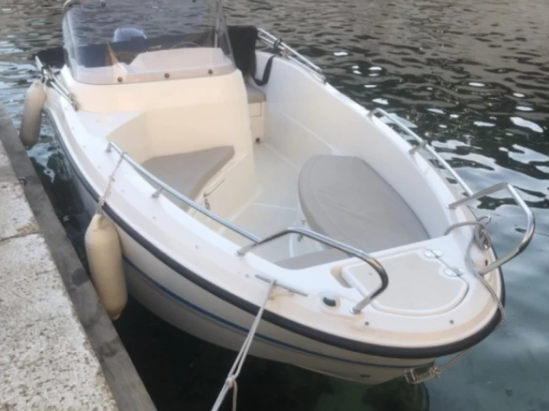 Quicksilver Activ 455 Open charter bareboat or captained in  Marseille