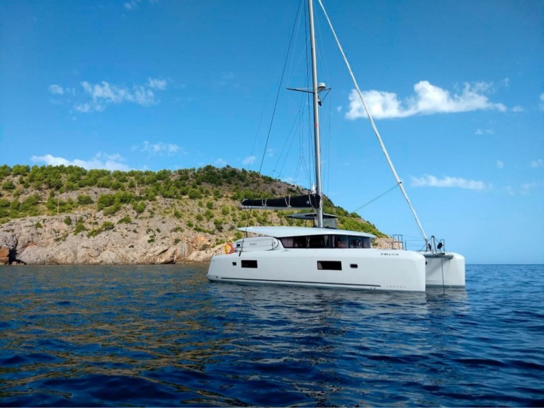 Catamaran rental with or without captain Lagoon Sant Antoni de Portmany