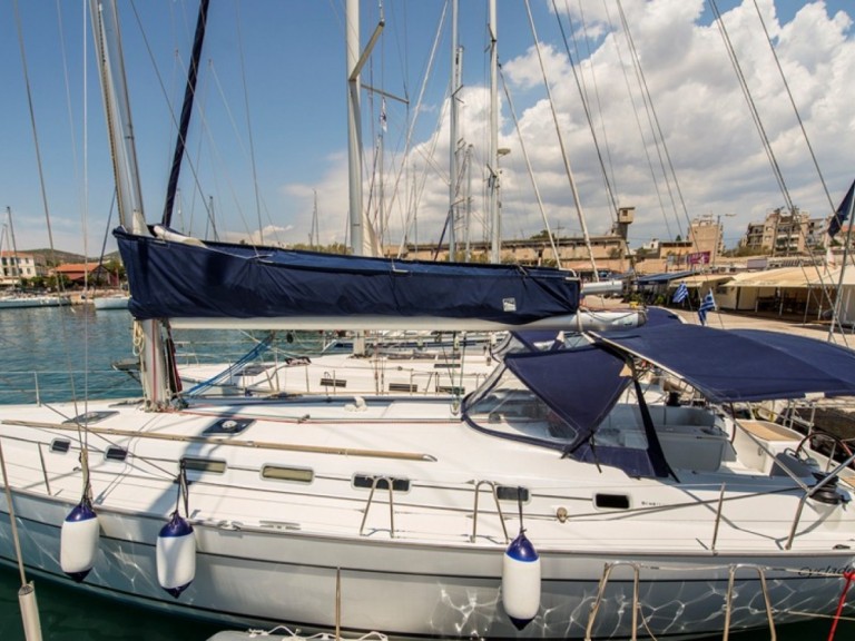 Yacht charter Lávrio cheap Cyclades 50.5