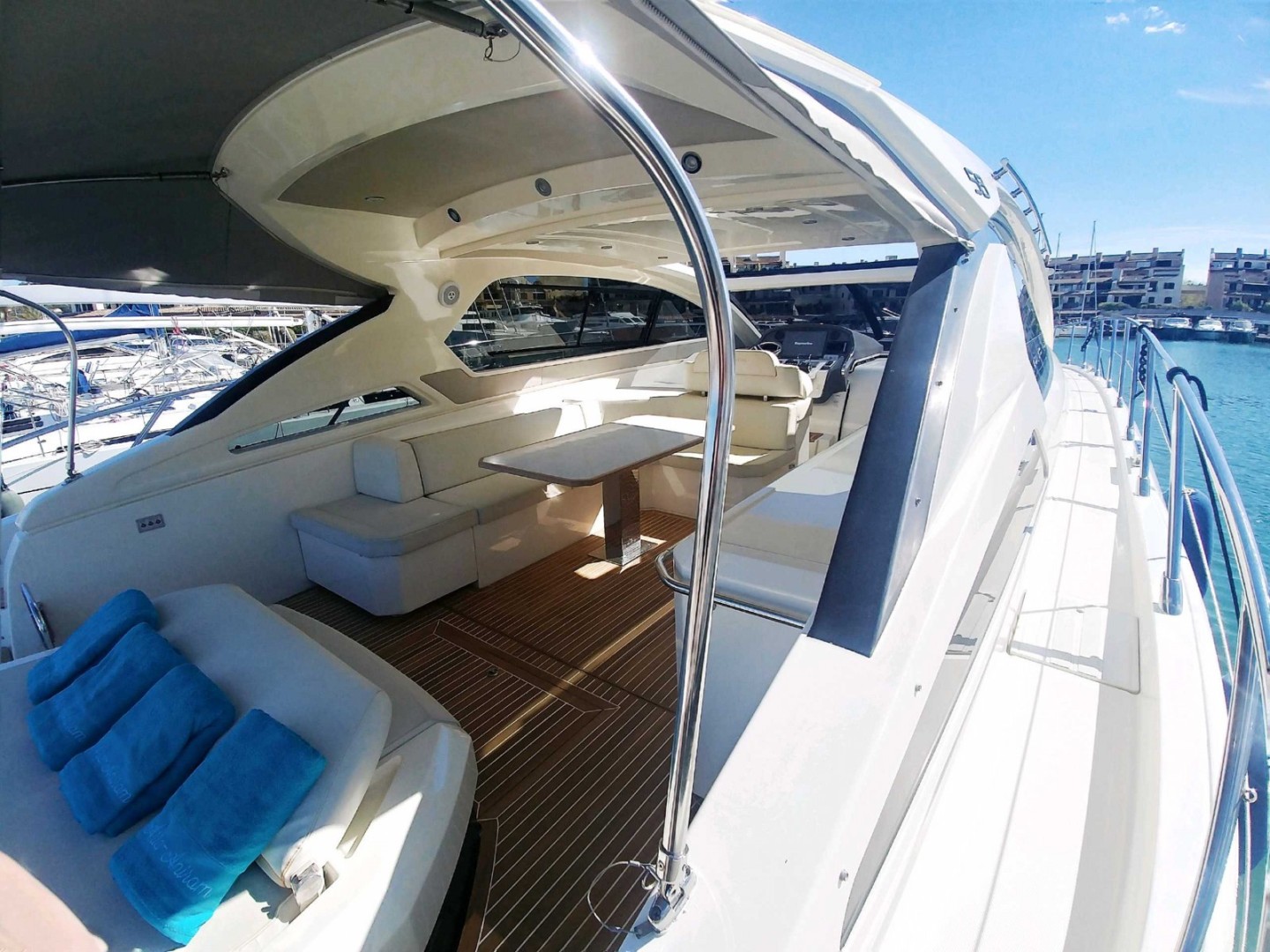 Rent a Luxury Yacht Azimut Atlantis 58 in Cogolin (ARIA ANIRAM