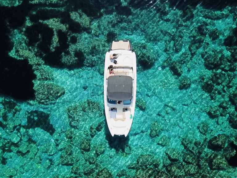 Mastercraft Maristar 280 SS charter bareboat or captained in  Santa Ponsa