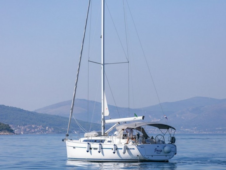 Bareboat Rental Sailboat Bavaria with a boat licence