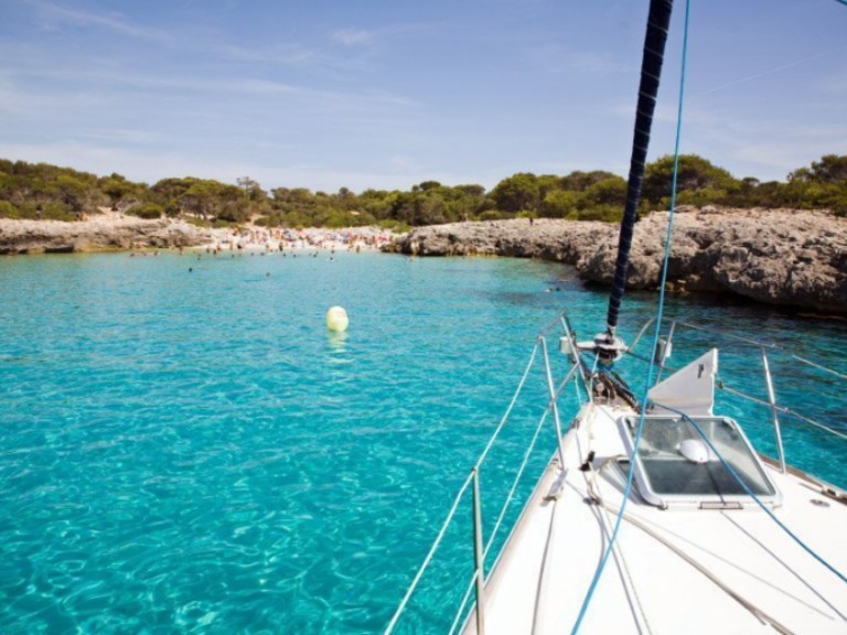 Sailboat rental in Barcelona - Jeanneau Sun Odyssey 45 DS