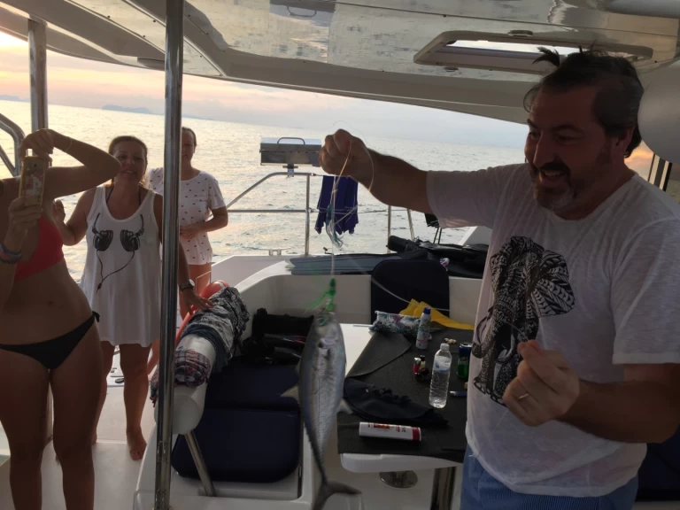 Boat rental Leopard Leopard 39 in Ko Phuket on Samboat