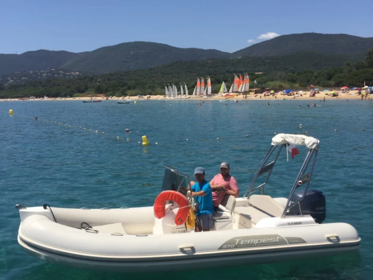 Yacht charter Cavalaire-sur-Mer cheap Tempest 570