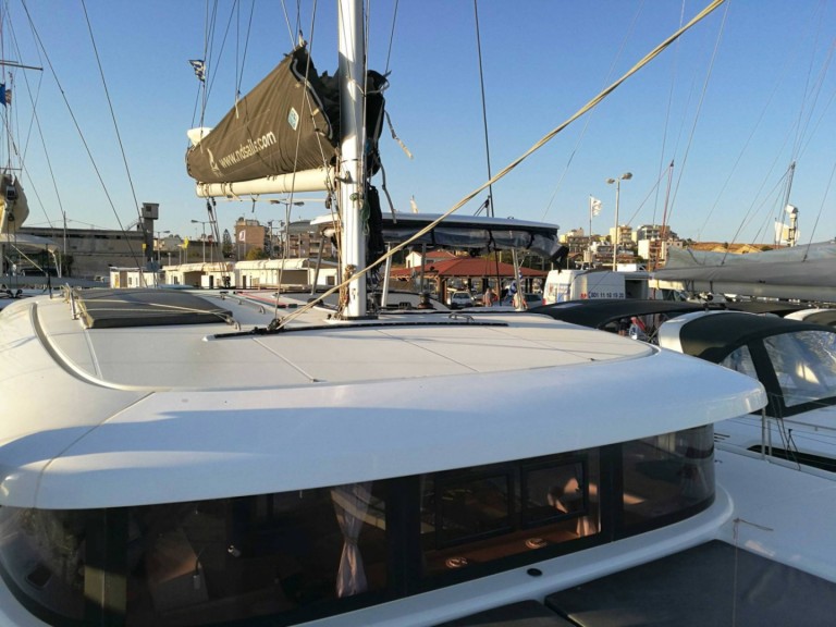 Bareboat Rental Catamaran Lagoon with a boat licence