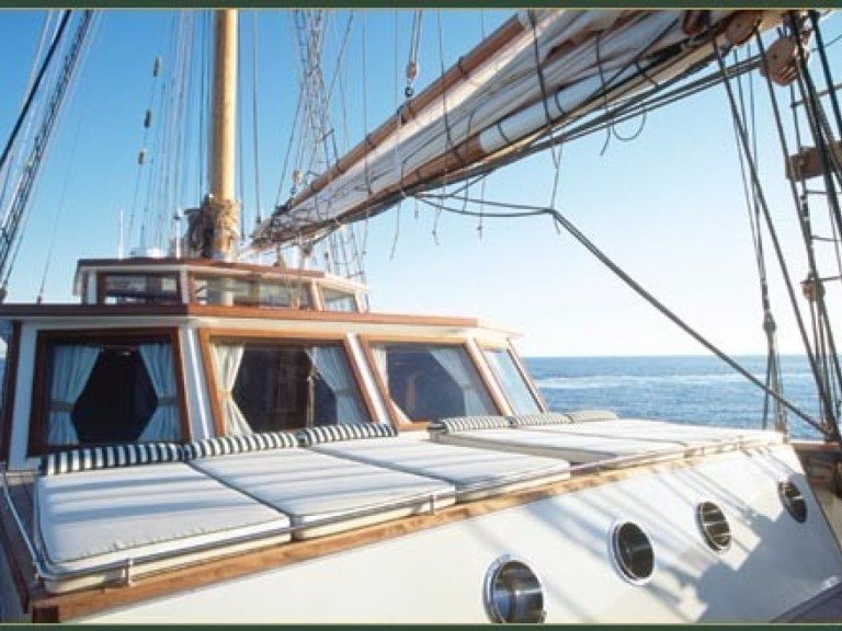 Sailboat rental in Athens - Greek Shipyards Gulet