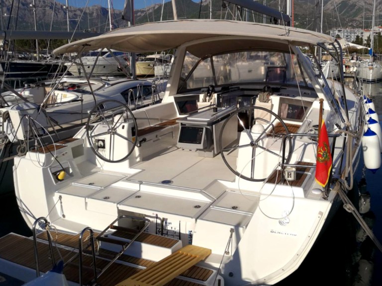 Sailboat for rent Meljine at the best price
