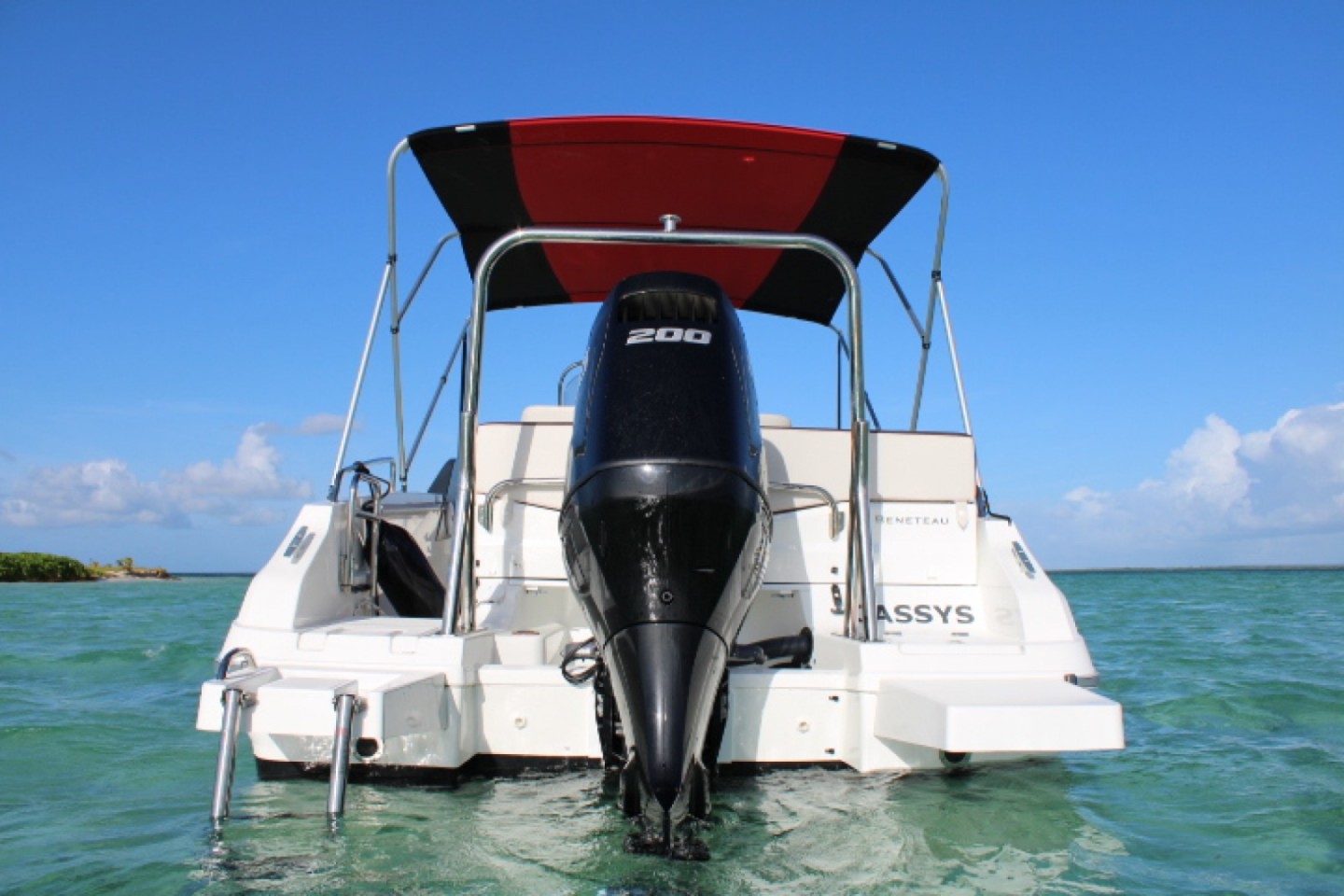邦楽 BOAT 6CD Rent a Motorboat Bénéteau Flyer 6.6 SUNdeck in Pointe-à-Pitre
