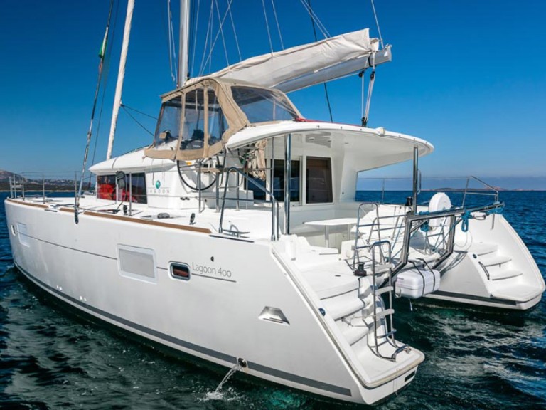 Catamaran rental with or without captain Lagoon Ayamonte