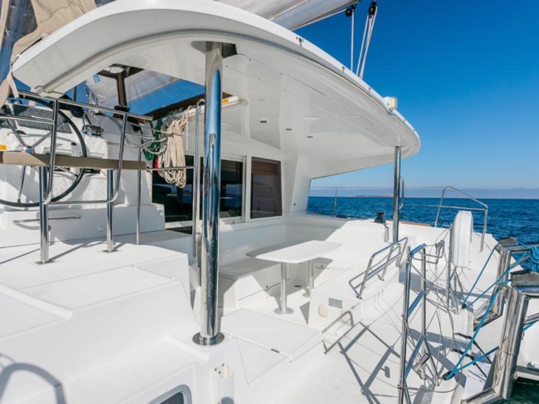 Catamaran for rent Ayamonte at the best price