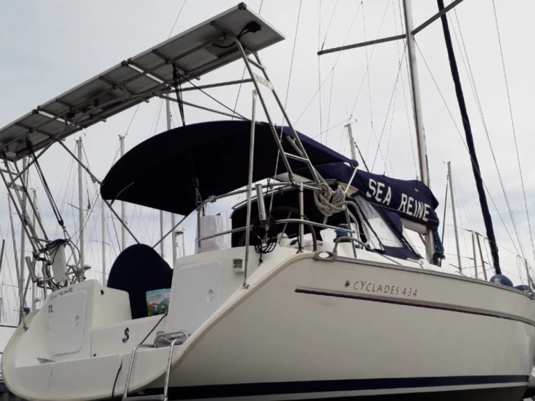 Yacht charter Six-Fours-les-Plages cheap Cyclades 434