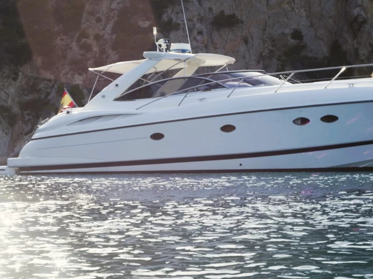 Boat rental Sunseeker Predator 56 in Mahón on Samboat