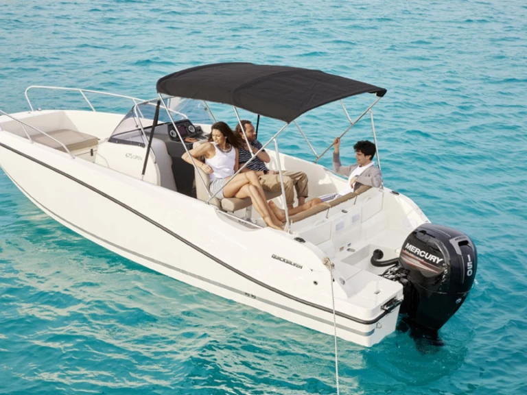 Rent a Quicksilver Quicksilver 675 Activ Open Mahón