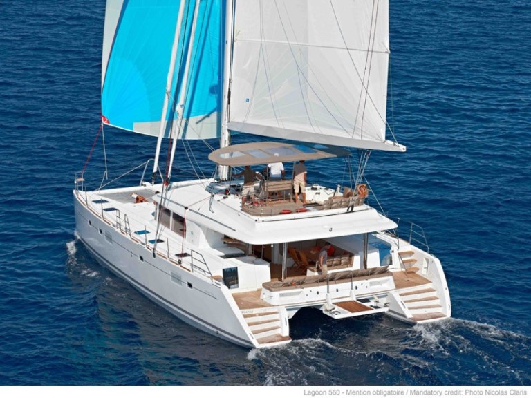 Yacht charter Mandalina Marina cheap Lagoon 560