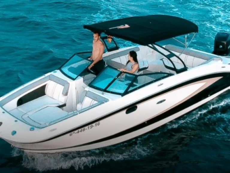 Motorboat rental in Roses - Sea Ray 270