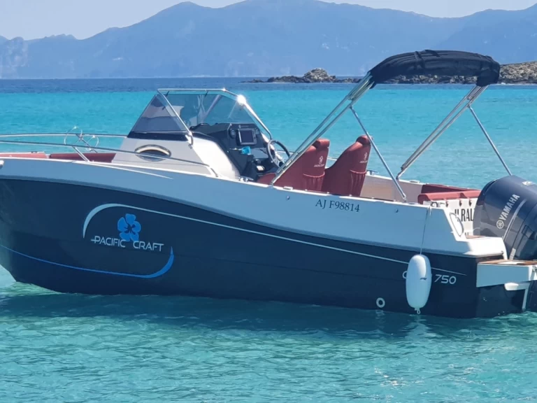 Pacific Craft Pacific Craft 750 Open charter bareboat or captained in  Saint-Florent
