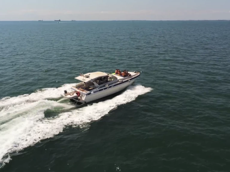 Piantoni Piantoni Open 46 charter bareboat or captained in  Cavallino-Treporti