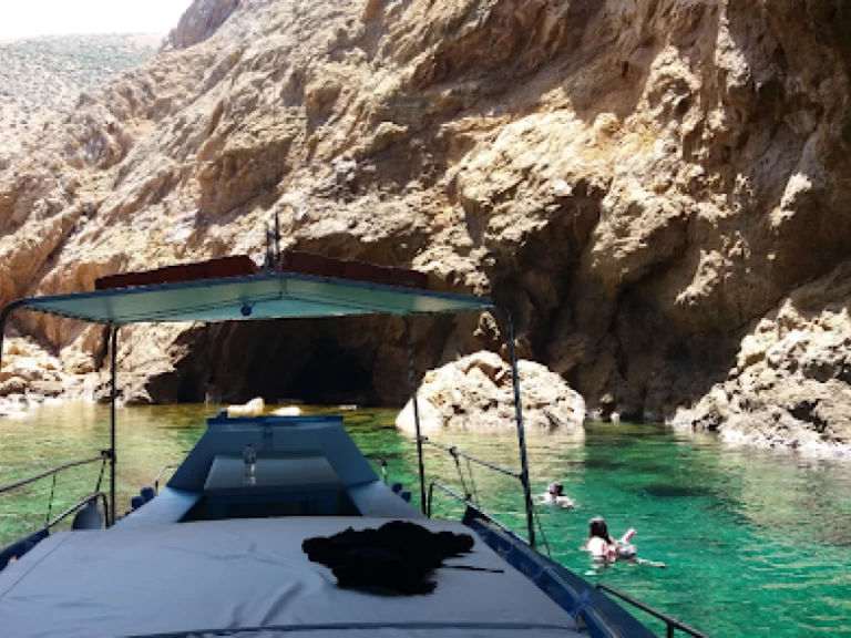 Motorboat for rent Ornos at the best price