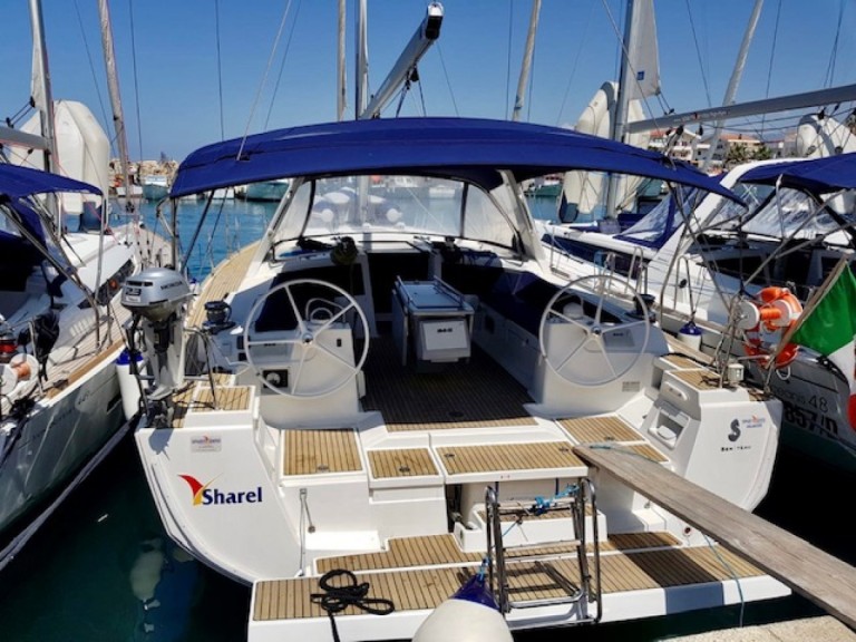 Sailboat for rent La Spezia at the best price
