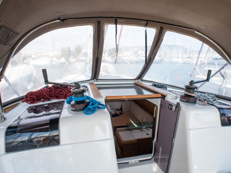 Bareboat Rental Sailboat Jeanneau with a boat licence