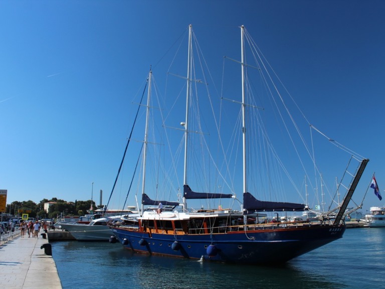 Boat rental  Gulet Barba in Split on Samboat