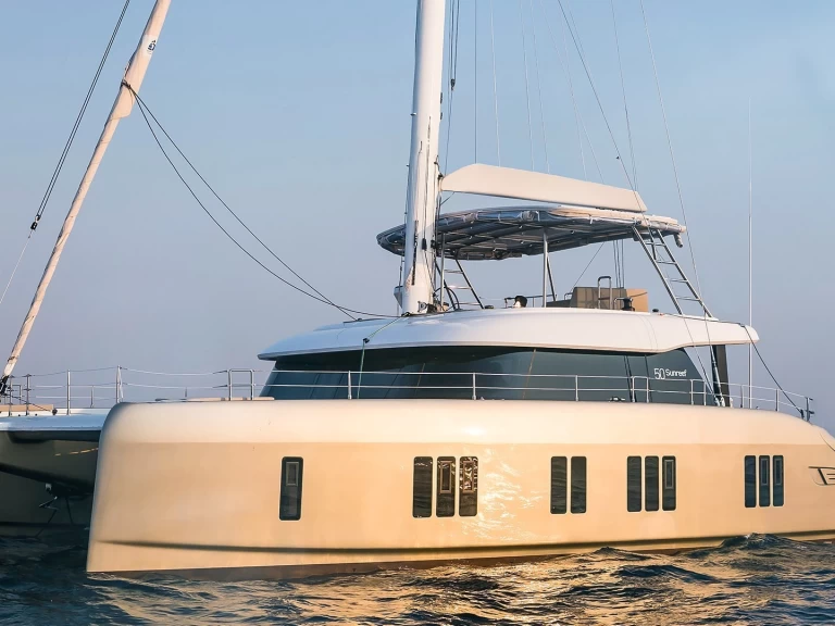 Boat rental Sun Reef Sunreef 50 in Le Marin on Samboat