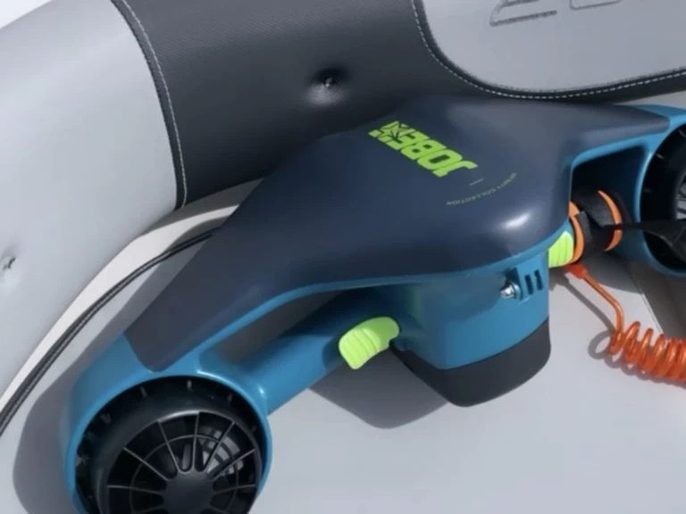 Motorboat for rent Bandol at the best price