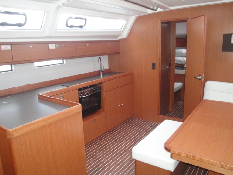 Bavaria Cruiser 46 in Milazzo on SamBoat