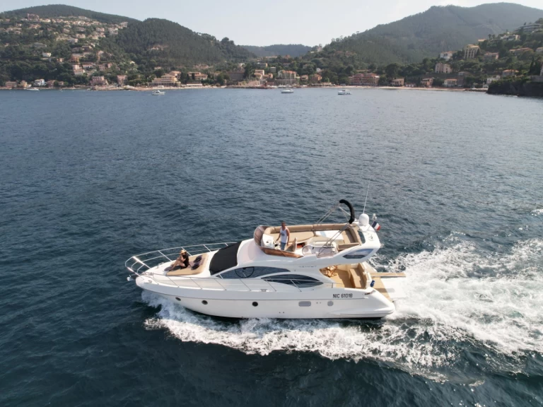 Yacht charter Mandelieu-la-Napoule cheap Azimut 43 Fly