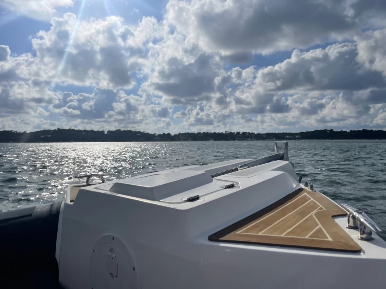 RIB rental with or without captain Capelli Grand Piquey