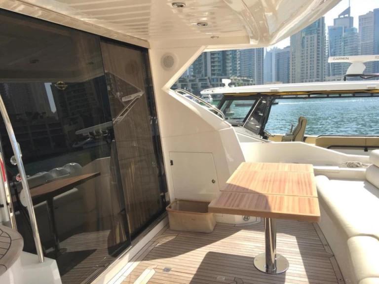 Boat rental Sunseeker Manhattan 52 in Cannes on Samboat