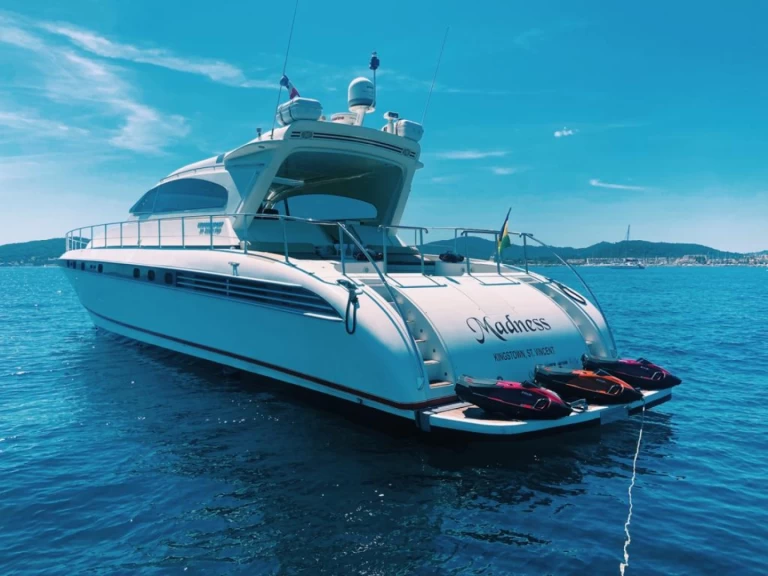 Boat rental Arno Leopard Leopard 23 in Saint-Tropez on Samboat
