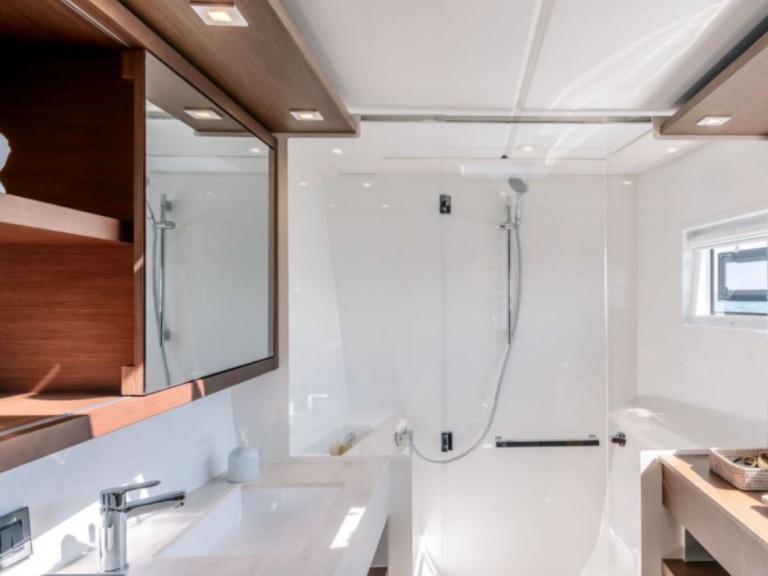 Catamaran rental with or without captain Lagoon Mahé