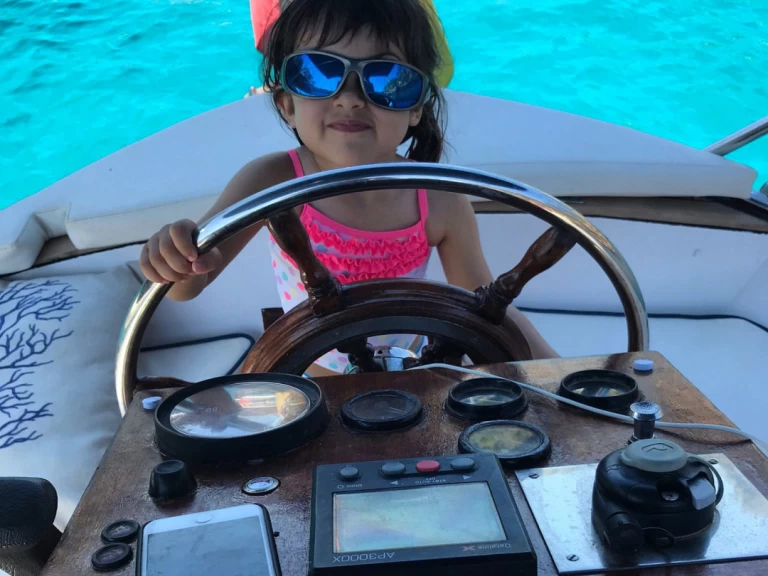 Majoni Migjorn 36 in Cala d'Or on SamBoat