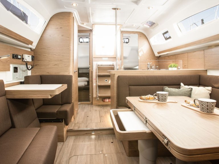 Elan Impression 40 in Kaštela on SamBoat