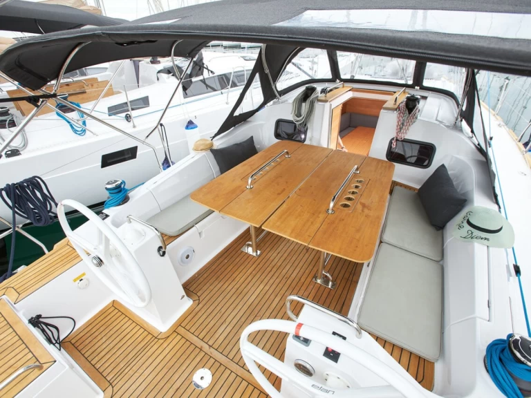 Sailboat rental with or without captain Elan Kaštela