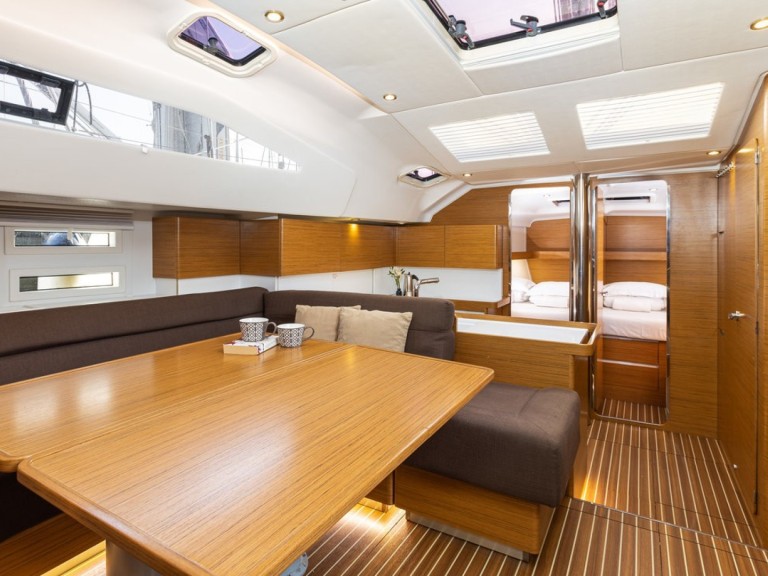 Sailboat rental in Kaštela - Elan Impression 50