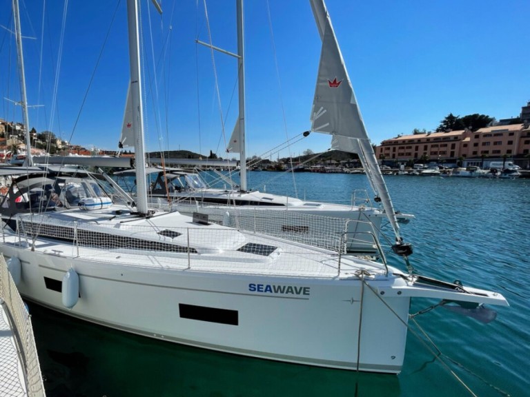 Sailboat rental with or without skipper Bavaria Vrsar