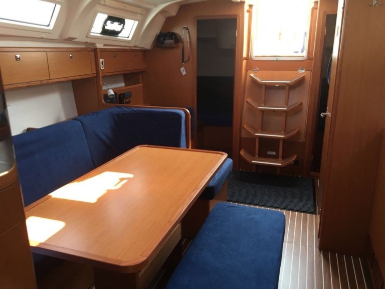Yacht charter Vrsar cheap Cruiser 41