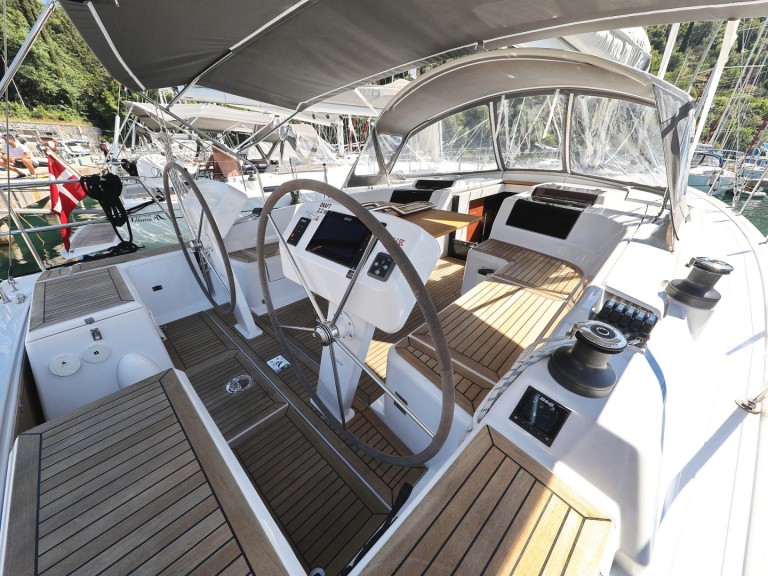 Sailboat rental in Biograd na Moru - Hanse Hanse 458