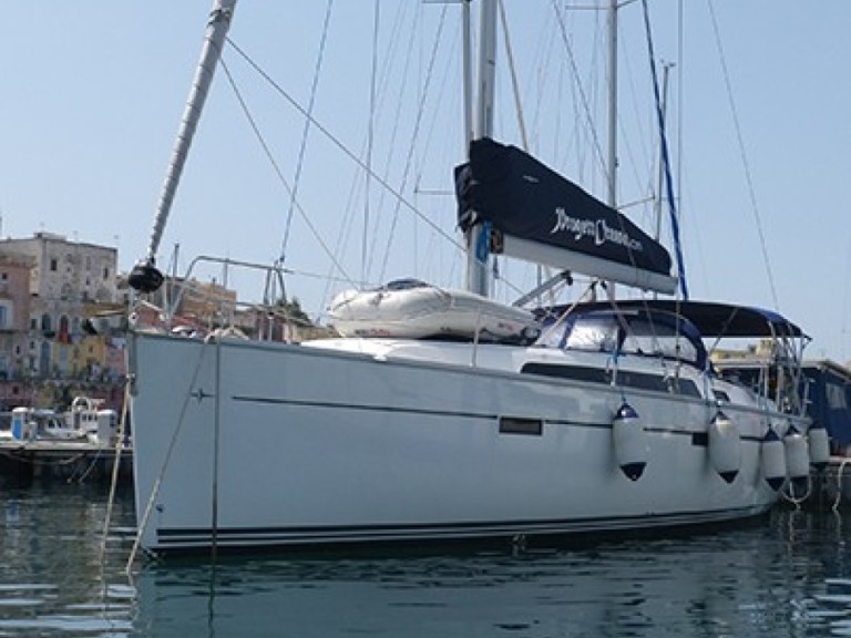 Yacht charter Procida cheap Cruiser 46