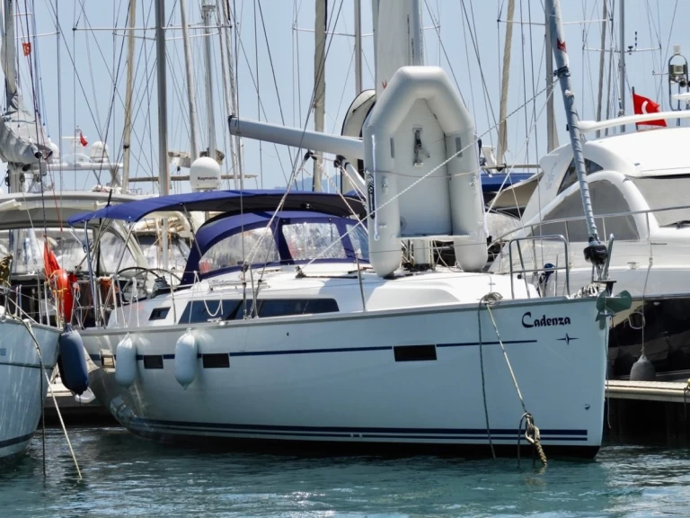 Sailboat for rent Göcek at the best price