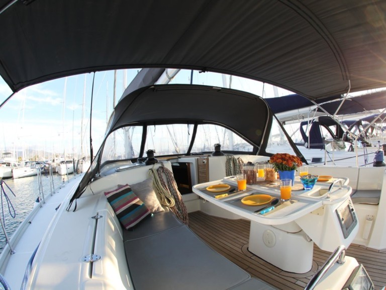 Bénéteau Cyclades 50.5 charter bareboat or captained in  Alimos