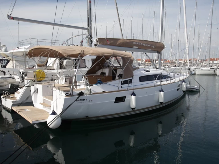 Sailboat rental with or without captain Elan Pirovac