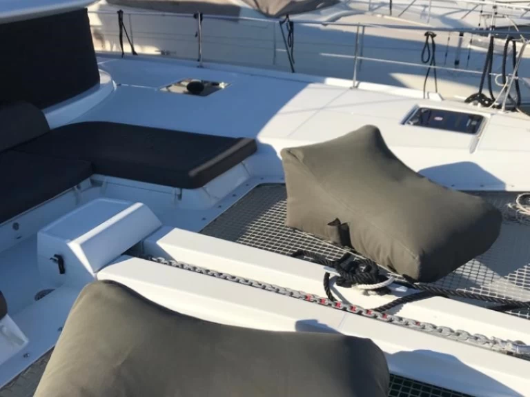 Rent a Lagoon Lagoon 46 Alimos