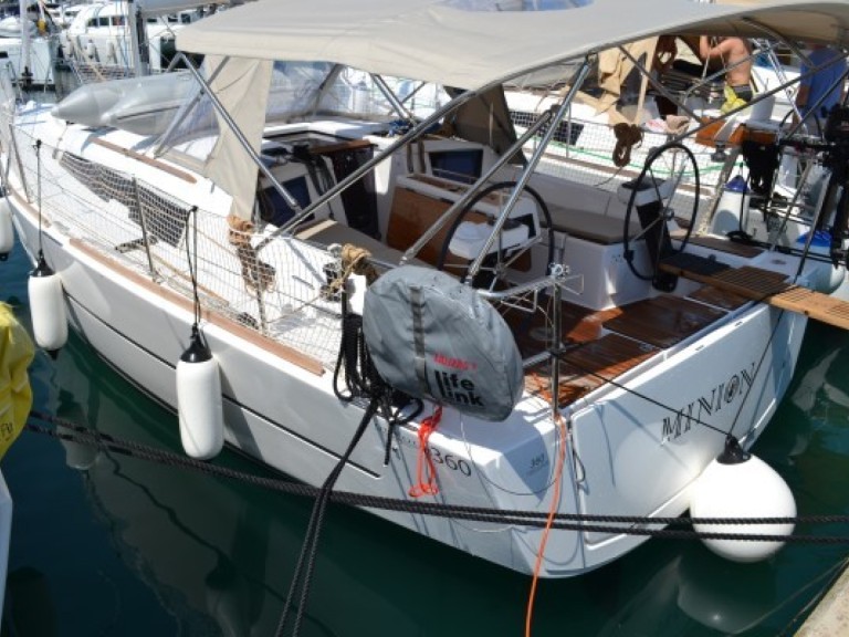Sailboat rental with or without captain Dufour Sukošan