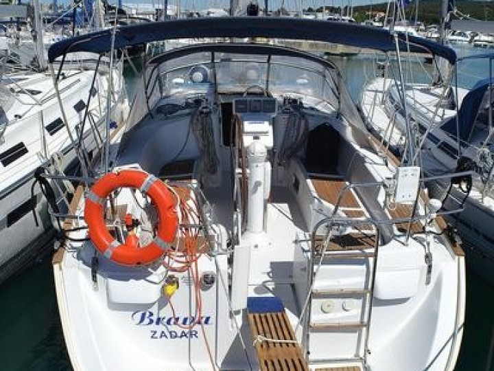 Sailboat for rent Sukošan at the best price
